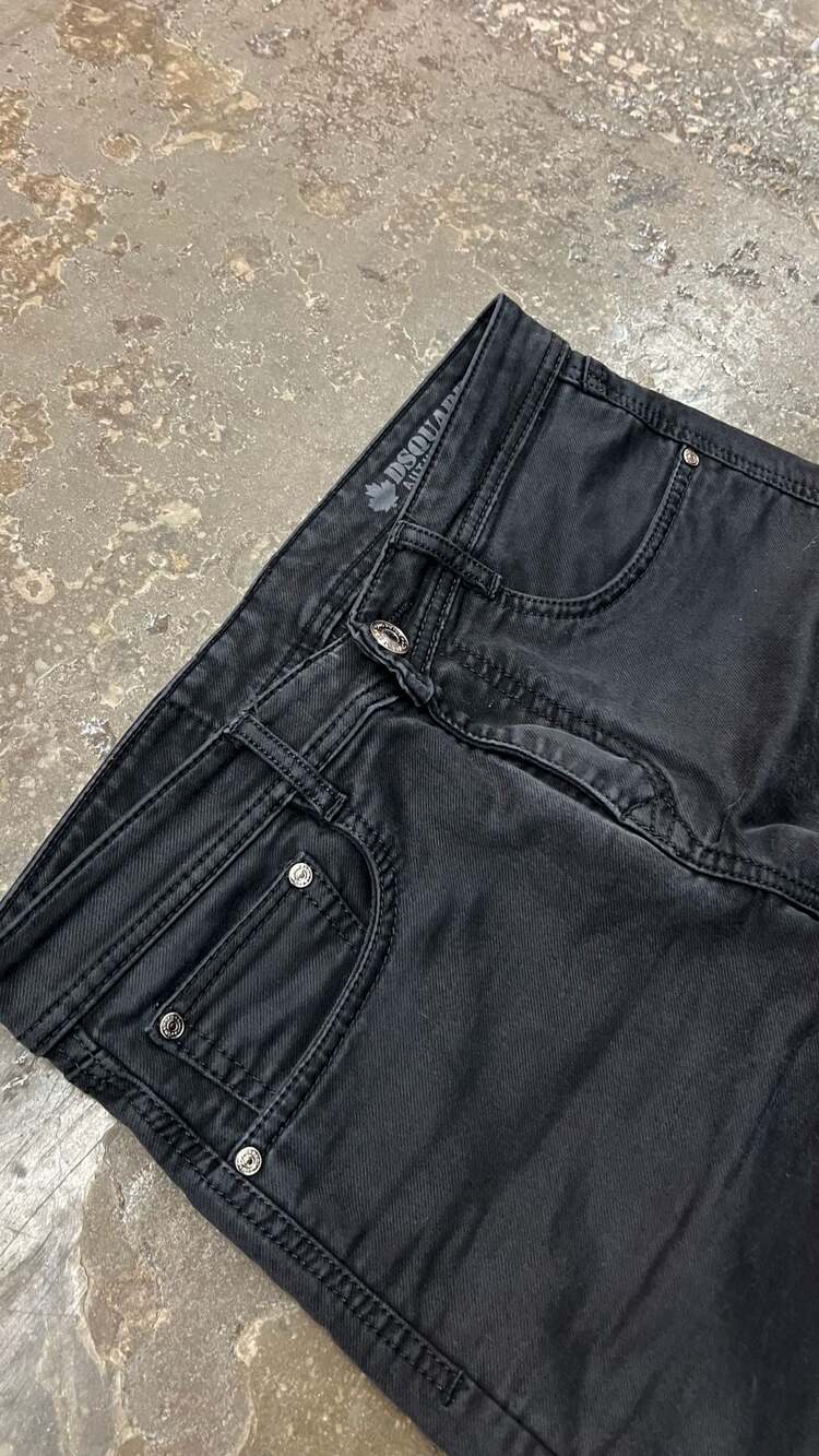 DSquared2 Authentic Denim Black Jeans - Picture 3 of 9